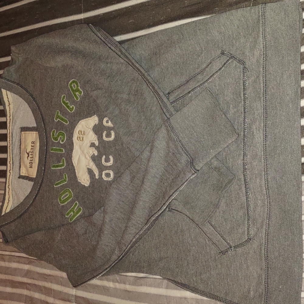 Hollister sweatshirt, women's size small